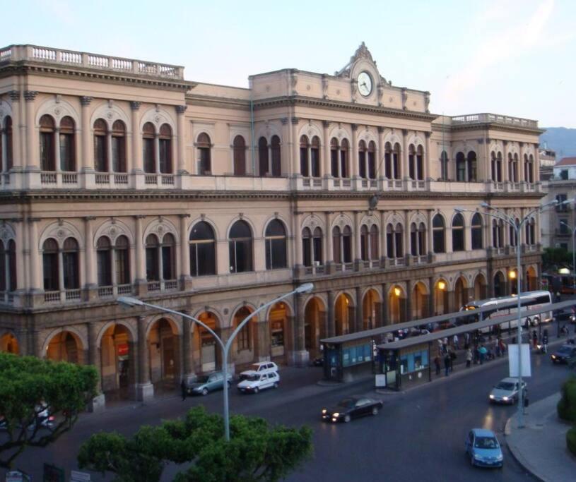 Casetta Poli- Appartamento Con Terrazza - Centro Storico Palermo Exterior photo